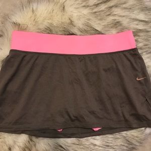 Nike Athletic Tennis Skirt / Skort 🎾